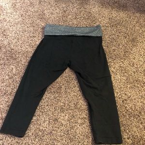Aerie Capri yoga pants